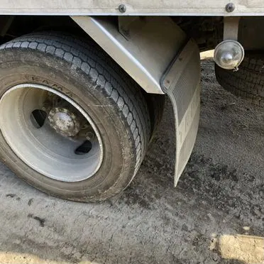 Промтоварный фургон 25 м³ Mitsubishi Fuso Fighter, 2005