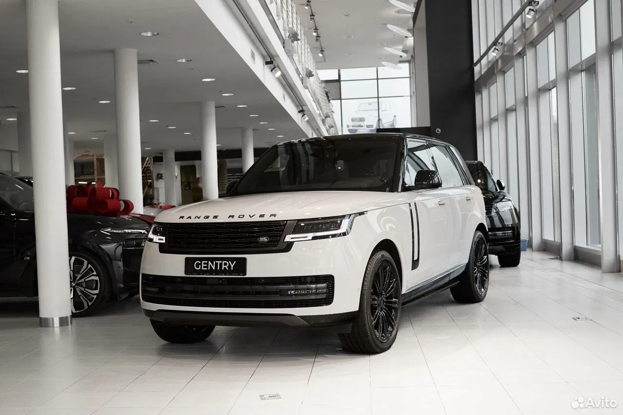 Land Rover Range Rover 3.0 AT, 2026, 38 км