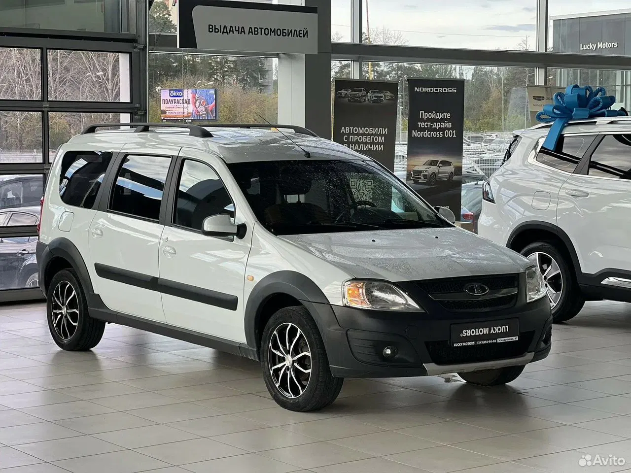 ВАЗ (LADA) Largus Cross 1.6 MT, 2016, 108 397 км