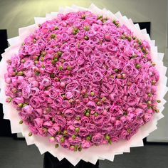 Большие букеты из кустовых роз