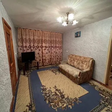 2-к. квартира, 42 м², 2/5 эт.