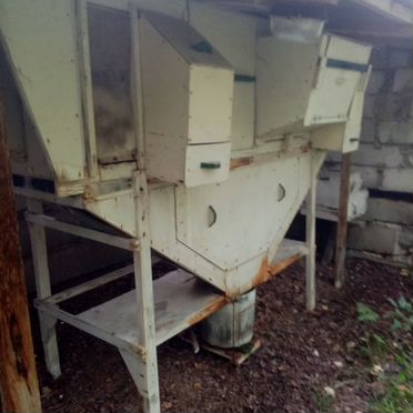 Продаю клетки для кроликов